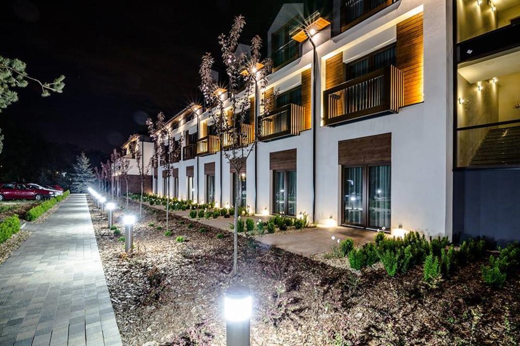 Kolumna Park Hotel Dobroń Exterior foto